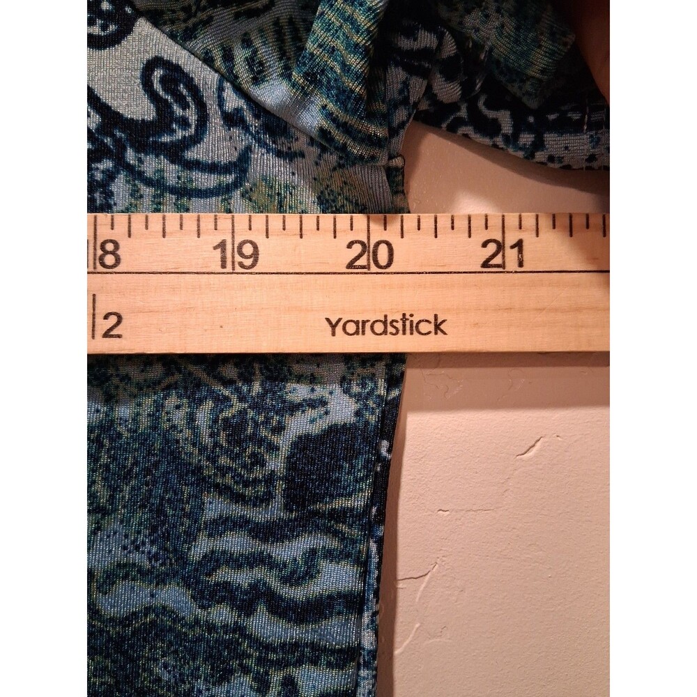 Travelsmith Blue Geometric Blue Floral Wrinkle Free Packable Blouse Size M - Picture 5 of 7
